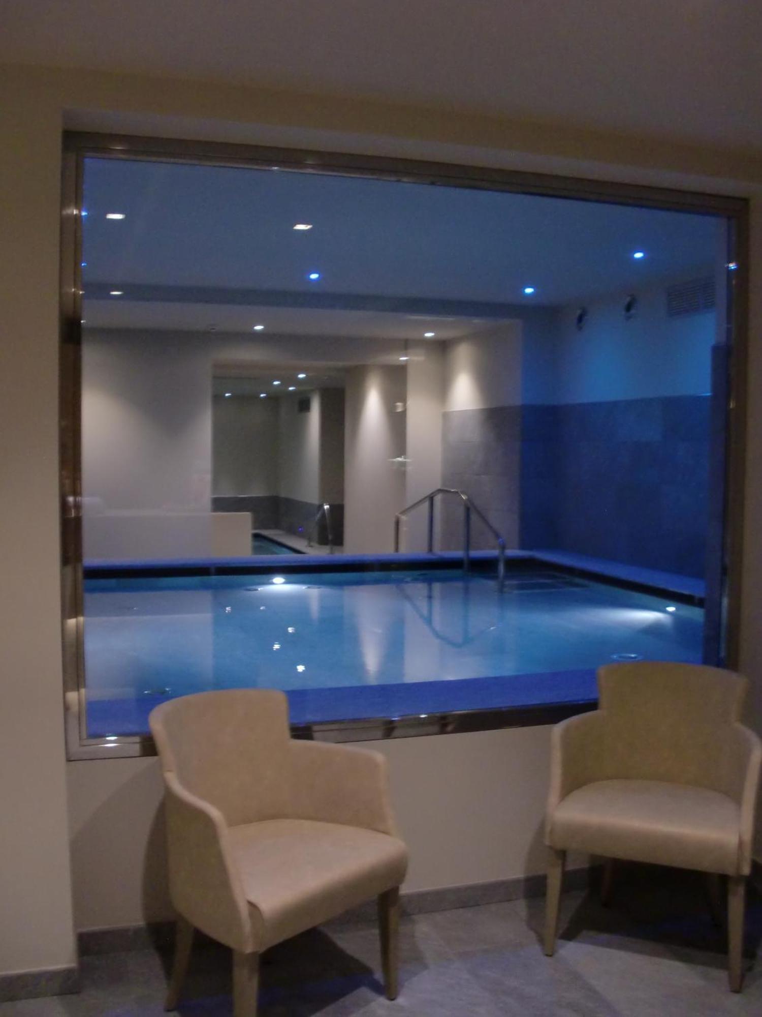 Design & Suite Hotel Ciarnadoi ヴィーゴ・ディ・ファッサ エクステリア 写真